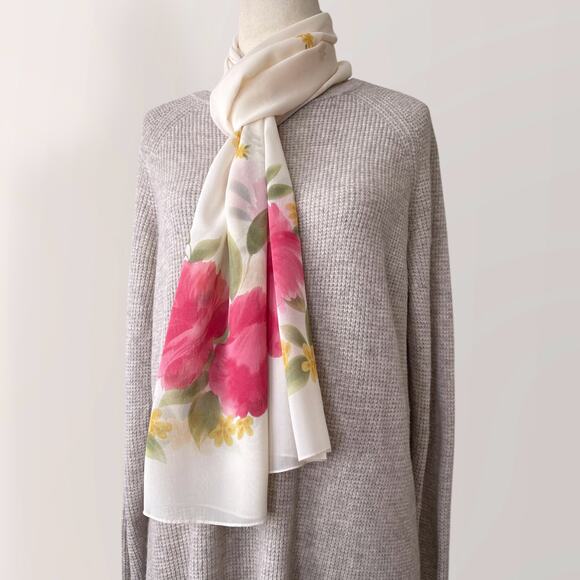 Vintage 100% Silk Scarf Wrap Sheer Botanical Floral Garden Romantic Timeless - Picture 3 of 8